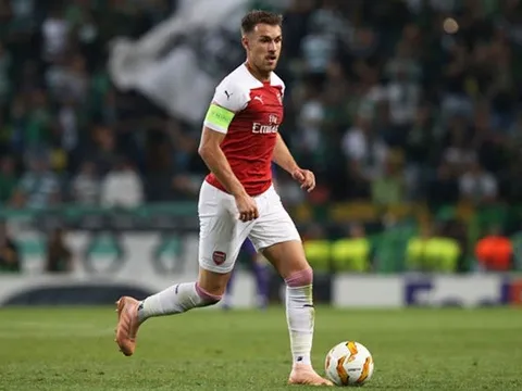 Chiều lòng Emery, Arsenal sẽ chiêu mộ "giáo sư" Man United thay Ramsey?