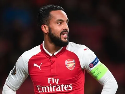 Chiêu mộ Walcott, ngựa ô La Liga tham vọng lật đổ Barca?