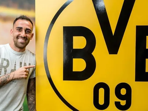 CHÍNH THỨC: 'Bom xịt' 27 triệu bảng của Barcelona gia nhập Dortmund