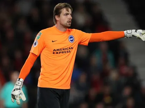 CHÍNH THỨC: Brighton mua đứt "người hùng Hà Lan"