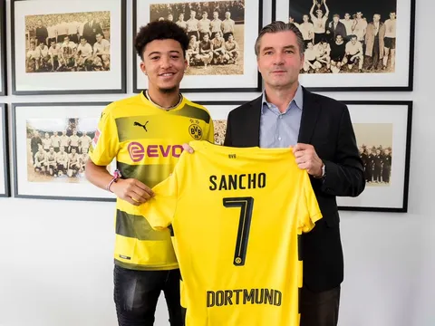 CHÍNH THỨC: Dortmund có sao trẻ "cực chất" Man City