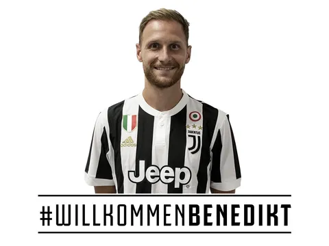CHÍNH THỨC: Juventus chiêu mộ thành công Howedes