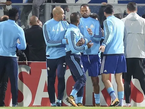 CHÍNH THỨC: Patrice Evra không còn là người của Marseille