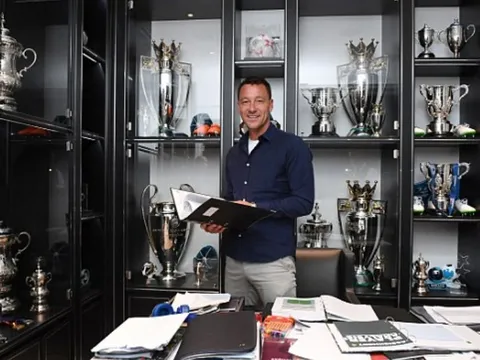 Choáng ngộp với khối tài sản khổng lồ của John Terry sau giải nghệ