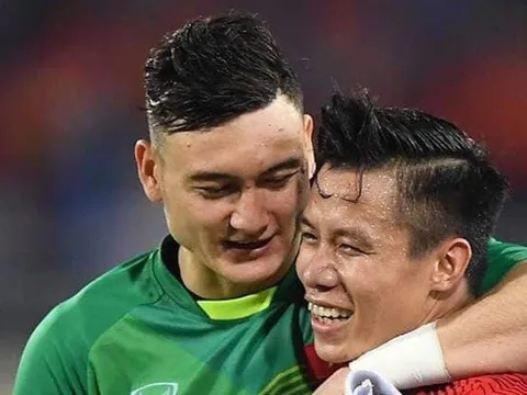 Choáng với bài thơ miêu tả đoạn hội thoại giữa Văn Lâm và Ngọc Hải