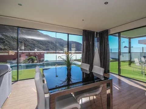 Choáng với biệt thự xa hoa trên đảo Gran Canaria của David Silva