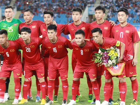Điểm tin bóng đá Việt Nam sáng 02/11: AFF Cup không thể thiếu Văn Quyết, ĐT Việt Nam không sợ Thái Lan