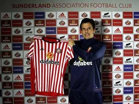 Chris Coleman tự tin giúp Sunderland thăng hạng