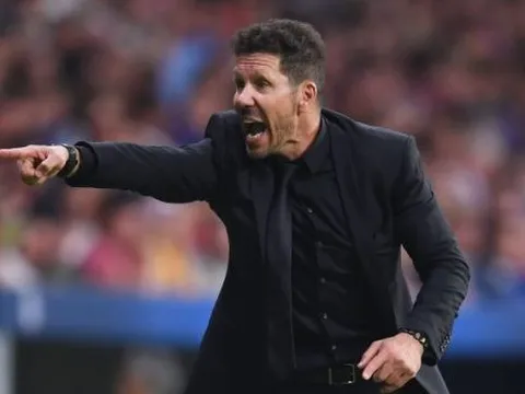 Chủ tịch Atletico: "Đừng hòng ai đụng được vào Simeone"