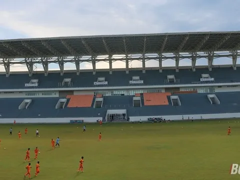 Chùm ảnh: Ngắm dàn mái che hiện đại nhất V-League của SHB Đà Nẵng