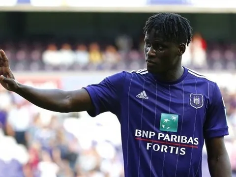 Chuyển động Liverpool: Phương án ‘bình dân’ thay thế Van Dijk, Sao trẻ từ chối Chelsea