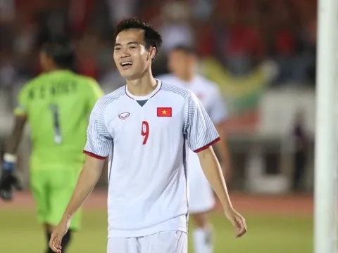 Chuyên gia không biết tại sao thầy Park để cầu thủ này ngồi dự bị