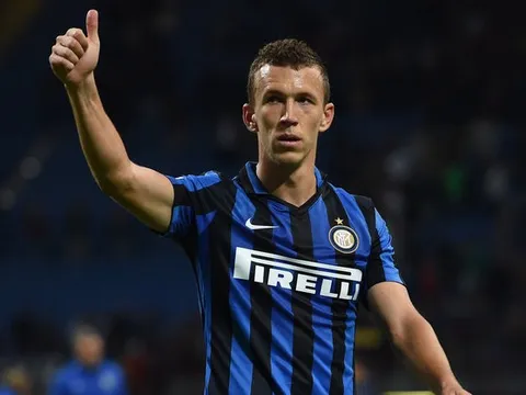 Chuyển nhượng Arsenal: Pháo thủ hi sinh sao lớn vì Perisic, Barca xuống nước vụ Malcom