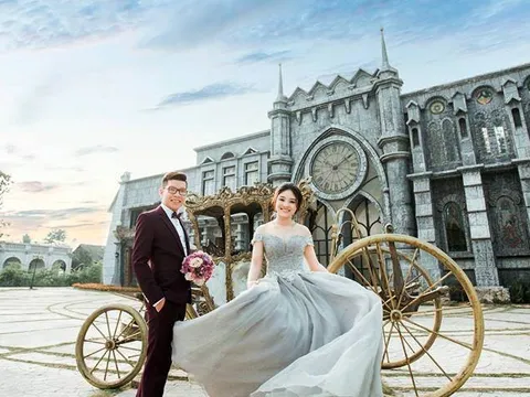 Chuyện tình “như phim” của BLV bóng đá may mắn nhất Việt Nam