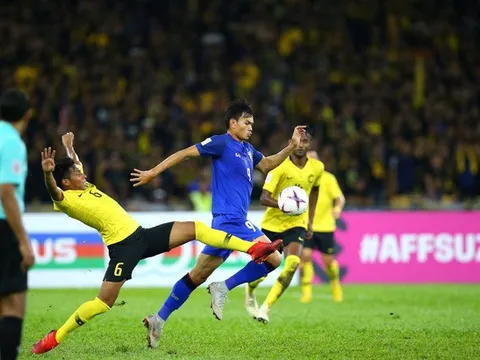 Có thể đụng Việt Nam, Malaysia trả giá đắt cho vé vào chung kết