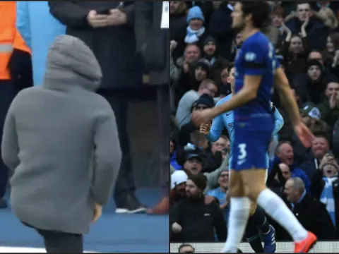 Pep phản ứng thế nào khi tỷ số là 4-0 sau 25 phút?