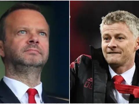Woodward đã nói gì với Solskjaer trong phòng thay đồ trận thắng Spurs?