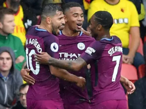 Còn ai bảo Aguero và Jesus chẳng thể đá cặp?