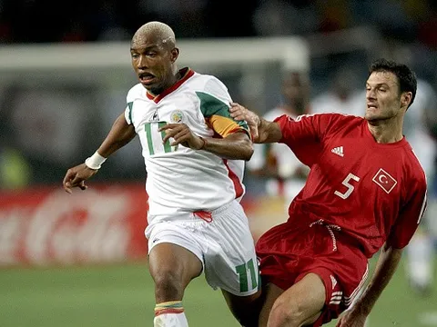 Còn ai nhớ đến El Hadji Diouf?