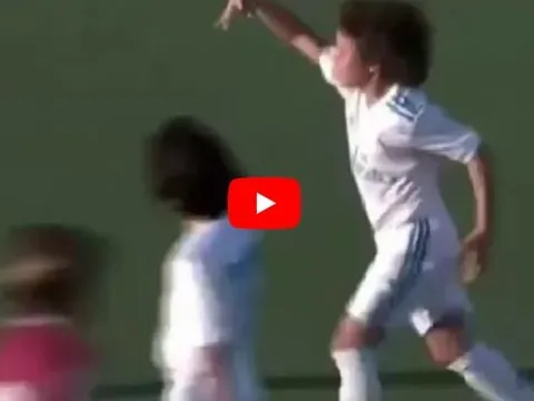 Con trai Marcelo, Enzo ghi hat-trick cho đội trẻ Real