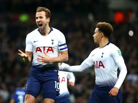 Công nghệ VAR trợ giúp, Tottenham giành lợi thế lớn trước Chelsea