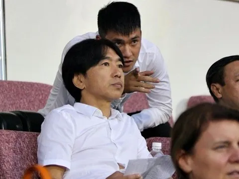 Công Vinh tiền không thiếu, ngặt ở chỗ mua quân... có đúng ý thầy Miura?