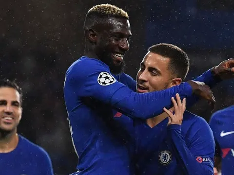 Conte chơi chiêu "khích tướng" với Bakayoko