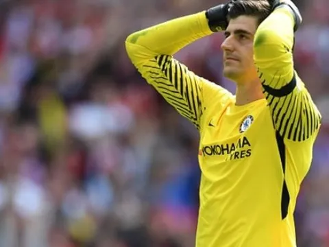 Courtois cũng không biết vấn đề của Chelsea ở đâu