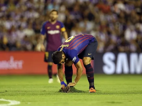 Coutinho, Suarez ngao ngán vì mặt sân của Valladolid xấu hơn cả... V-League