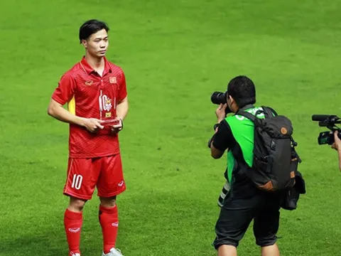 Công Phượng hay nhất trận Việt Nam thắng đậm Myanmar