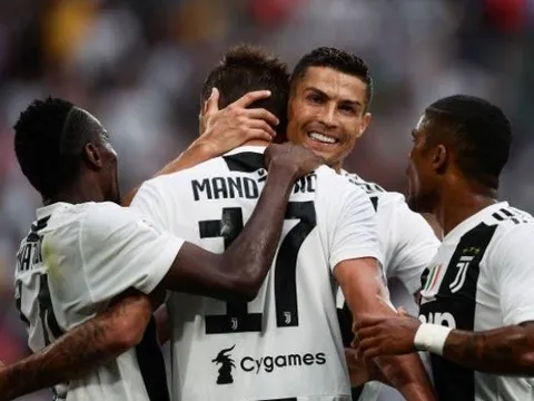 CR7 bỏ lỡ không tưởng trong ngày Allianz hân hoan niềm vui chiến thắng