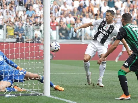 Ghi bàn đệm bóng cận thành, Ronaldo bị CĐV cười nhạo