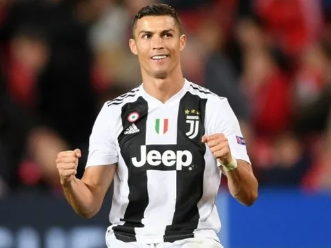 Ronaldo ghi bàn, Juve có 3 điểm nhưng Empoli và Serie A thắng lớn!