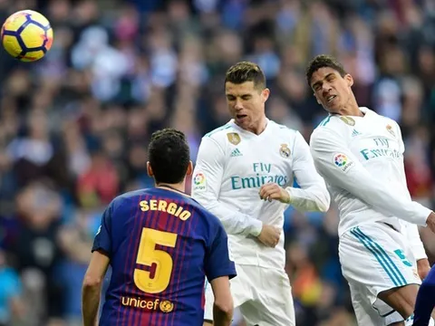 Cristiano Ronaldo gần như vô hại trước Barcelona