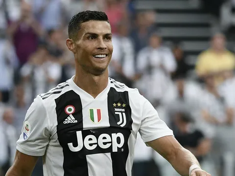 Trước giờ G: Messi đã gọi, Ronaldo có thể trả lời hay không?