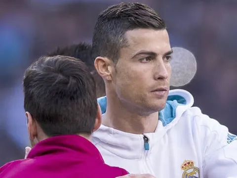 Ivan Perisic chỉ ra cái hơn của Ronaldo so với Messi
