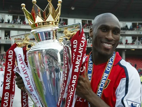 Cựu danh thủ Arsenal sẽ quẩy tưng bừng cùng fan Việt Nam