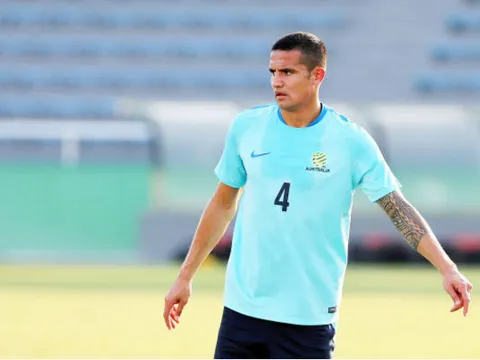 Cựu sao Everton căng thẳng trước giờ 'đặt chân' đến Nga