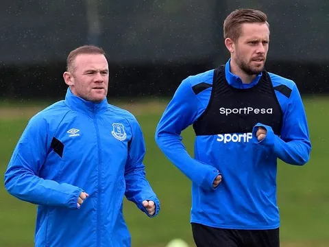 Bầu không khí u ám bao trùm cả sân tập của Everton