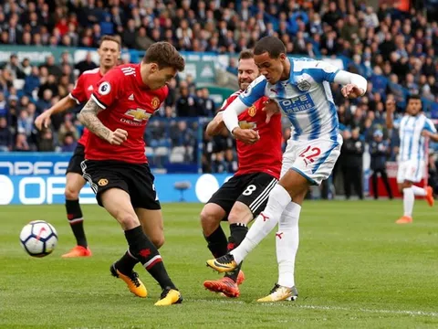 Đội hình tiêu biểu vòng 11 Ngoại hạng Anh: Sắc Xanh lên ngôi