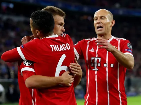Nổ súng liên hồi, Bayern thắng đậm Celtic tại Allianz Arena