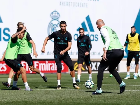 Ronaldo so kè quyết liệt cùng Zidane trước đại chiến với Betis