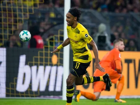 Đè bẹp Cologne, Dortmund chiếm lại ngôi đầu Bundesliga