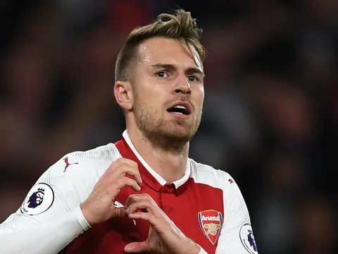 Đội hình tiêu biểu vòng 18 NHA: "Siêu nhân" De Bruyne lĩnh xướng