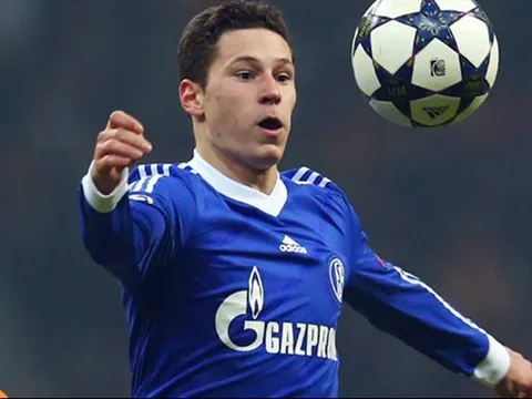 10 cầu thủ trẻ nhất ra mắt tại Bundesliga: "Bàn đạp" cho Pulisic, Draxler