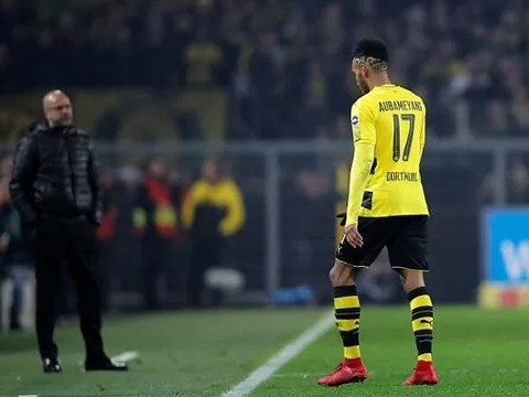 Revierderby điên rồ: Dortmund dẫn 4 bàn vẫn không thắng vì tội đồ Aubameyang