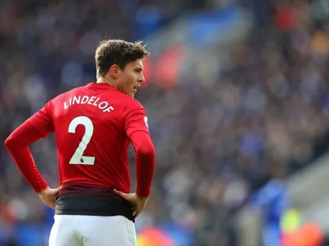 Đá cặp Lindelof trận PSG, 79% CĐV Man Utd muốn Solskjaer trọng dụng một cái tên
