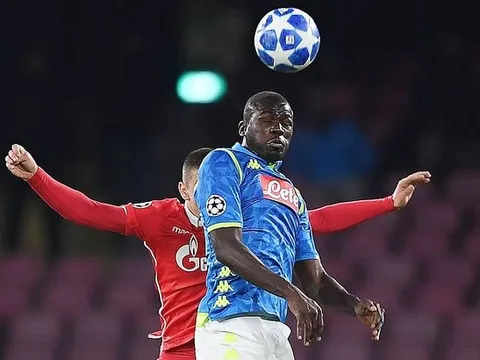 Đại diện định giá mục tiêu của Man Utd, từ chối PSG