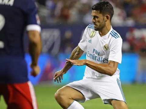 Bị Ronaldo và Zidane chèn ép, sao Real muốn đến Ngoại hạng Anh