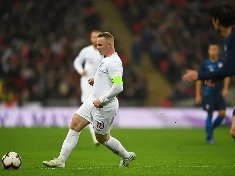 Đại thắng Mỹ, Rooney khép lại sự nghiệp thi đấu quốc tế một cách mĩ mãn
